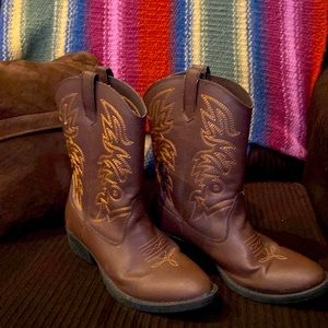 Genuine Leather Cowboy Boots From Montana. Man Made